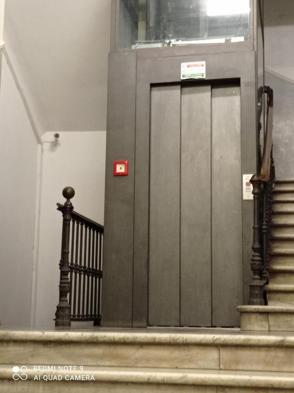Tecla House room 3